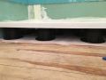 Pieds (Plots PVC) reglables pour receveur de douche