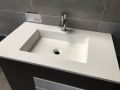 Plan vasque, 50 x 170 cm, suspendue ou  encastrer, en rsine minrale - STIL 60